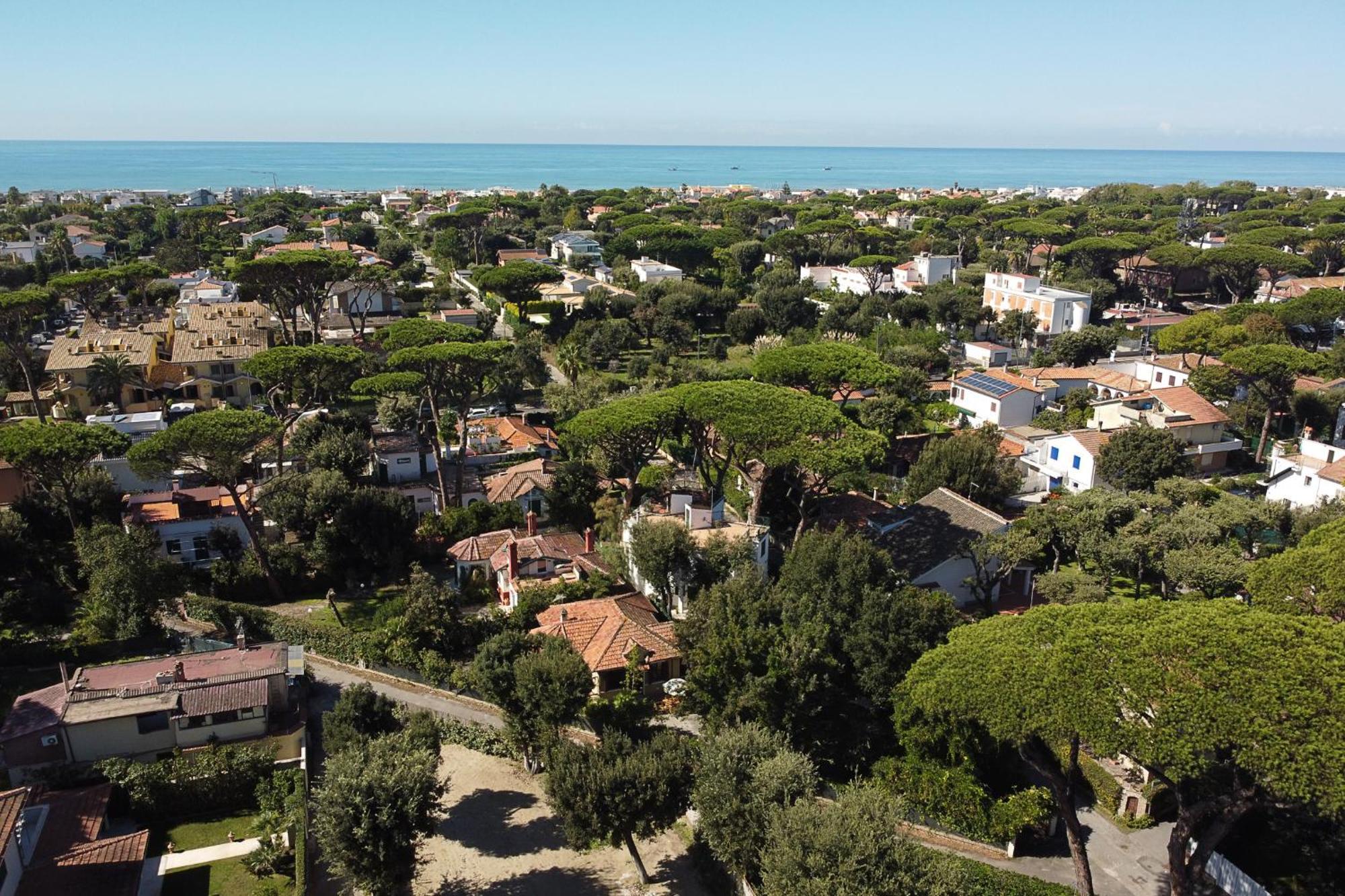 Exclusive Charming Villa - Free Parking 400 Mq Garden - Rome Airport - Roseto Villa Dream Фреджене Екстериор снимка