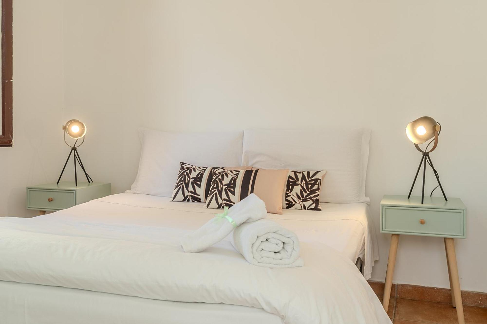 Exclusive Charming Villa - Free Parking 400 Mq Garden - Rome Airport - Roseto Villa Dream Фреджене Екстериор снимка