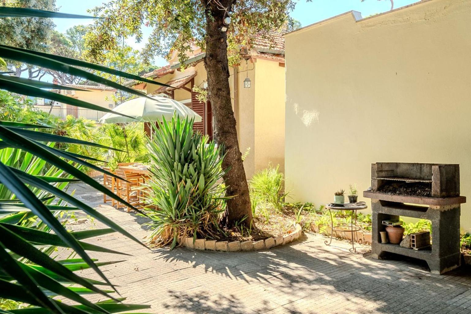 Exclusive Charming Villa - Free Parking 400 Mq Garden - Rome Airport - Roseto Villa Dream Фреджене Екстериор снимка